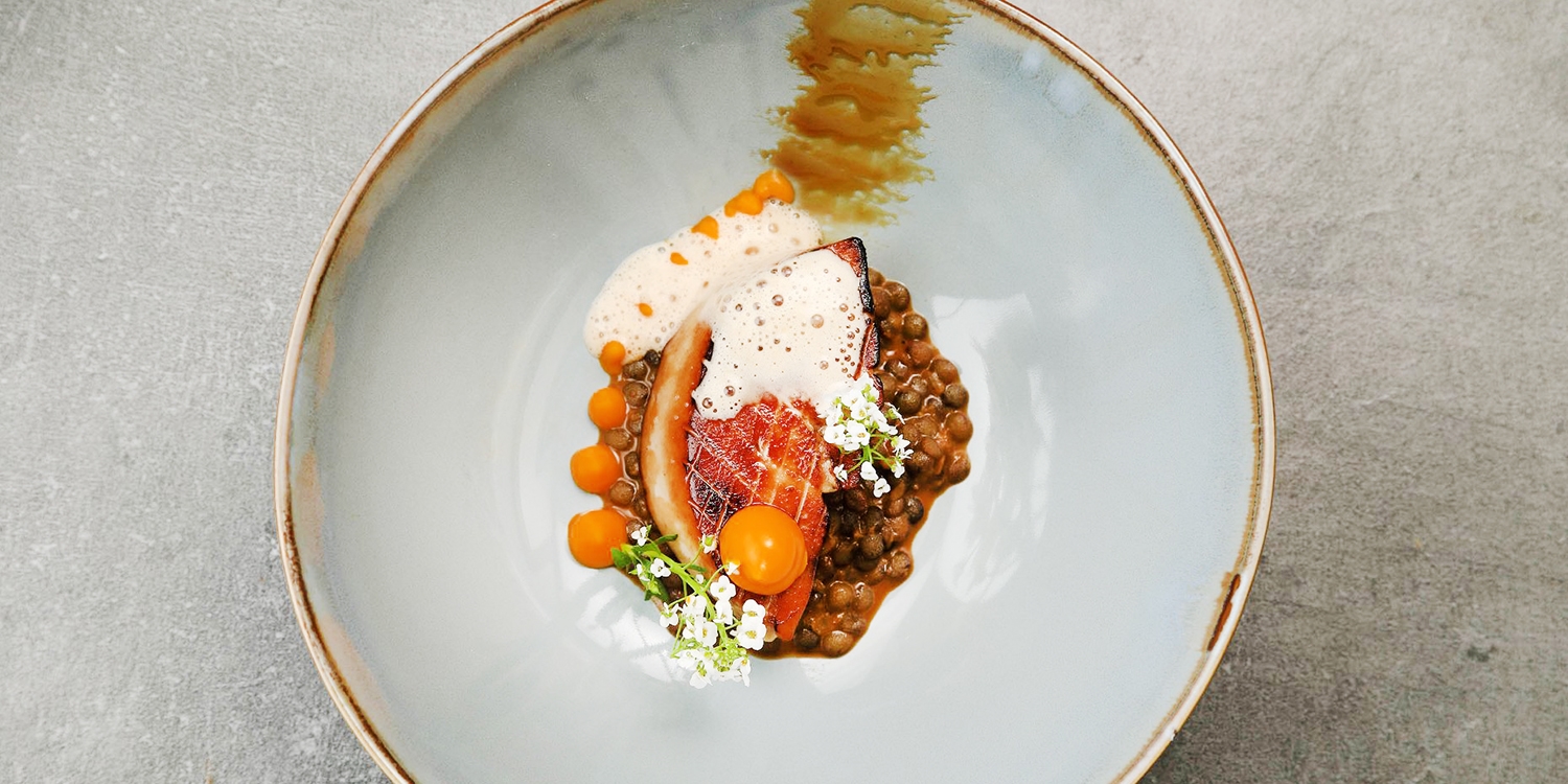 Marlow riverside dinner for 2 w/bubbly, up to 56% off Marlow riverside dinner for 2 w/bubbly, up to 56% off