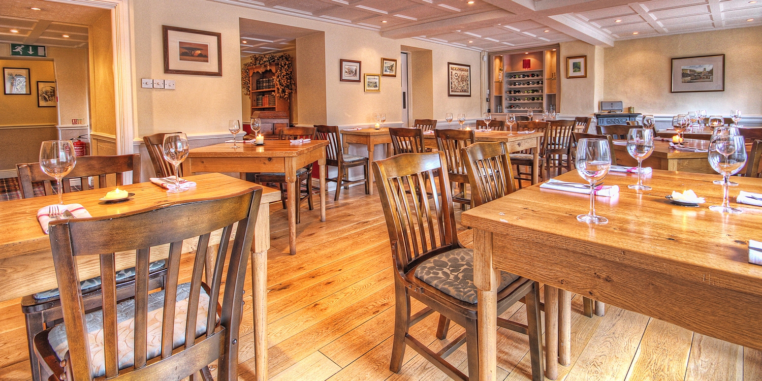 'Excellent' meal & bubbly for 2 in Stockport, 51% off 'Excellent' meal & bubbly for 2 in Stockport, 51% off