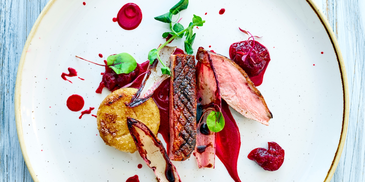 3-course meal with wine for 2 in Oakham 3-course meal with wine for 2 in Oakham
