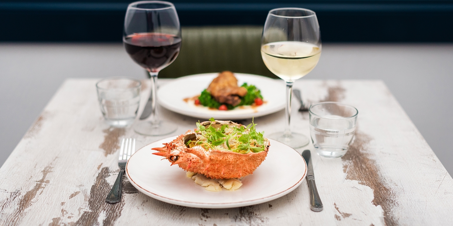 Crouch End: 3-course meal for 2 w/wine & coffee Crouch End: 3-course meal for 2 w/wine & coffee