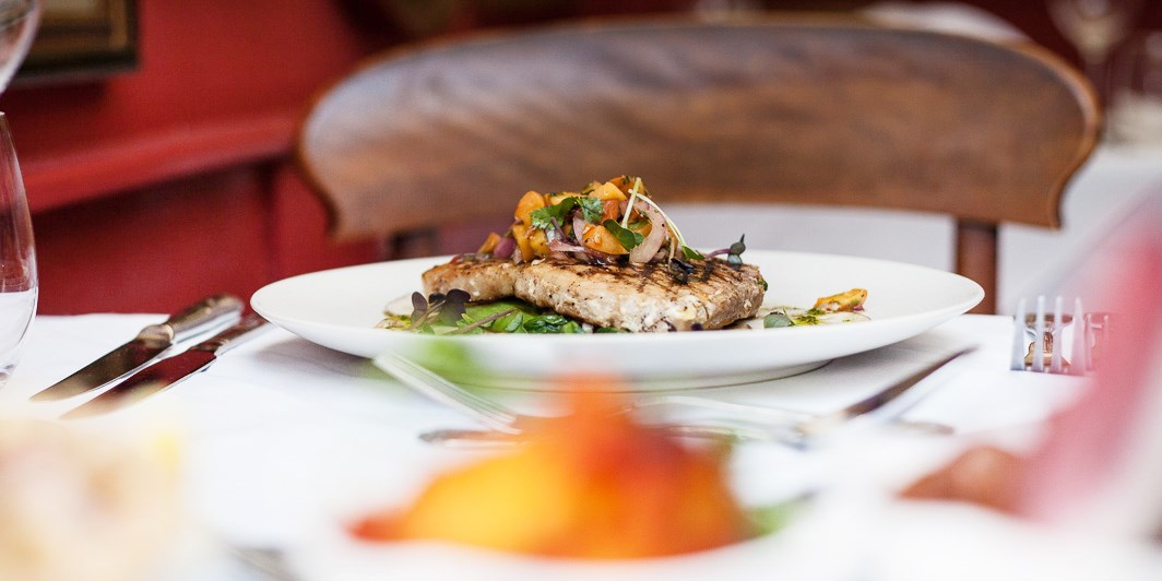 2-AA-Rosette meal & bubbly for 2 near Colchester 2-AA-Rosette meal & bubbly for 2 near Colchester