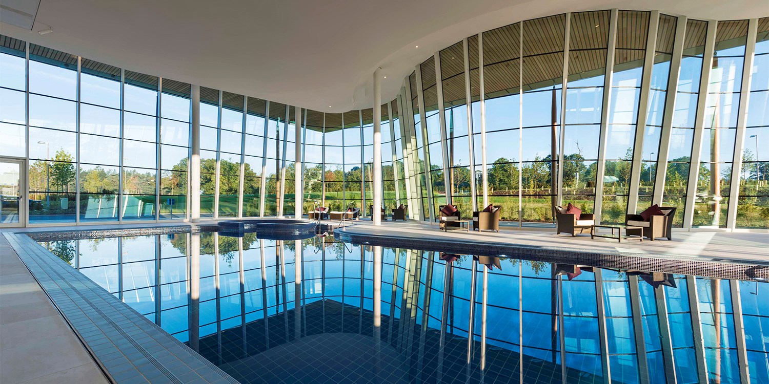 Staffordshire pamper day w/massage, lunch & bubbly Staffordshire pamper day w/massage, lunch & bubbly