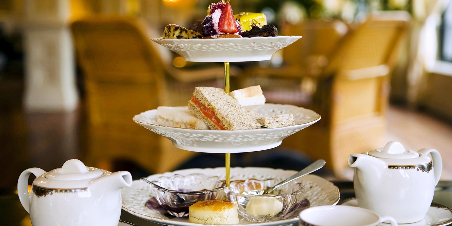 Afternoon tea & bubbly for 2 at Tudor mansion Afternoon tea & bubbly for 2 at Tudor mansion