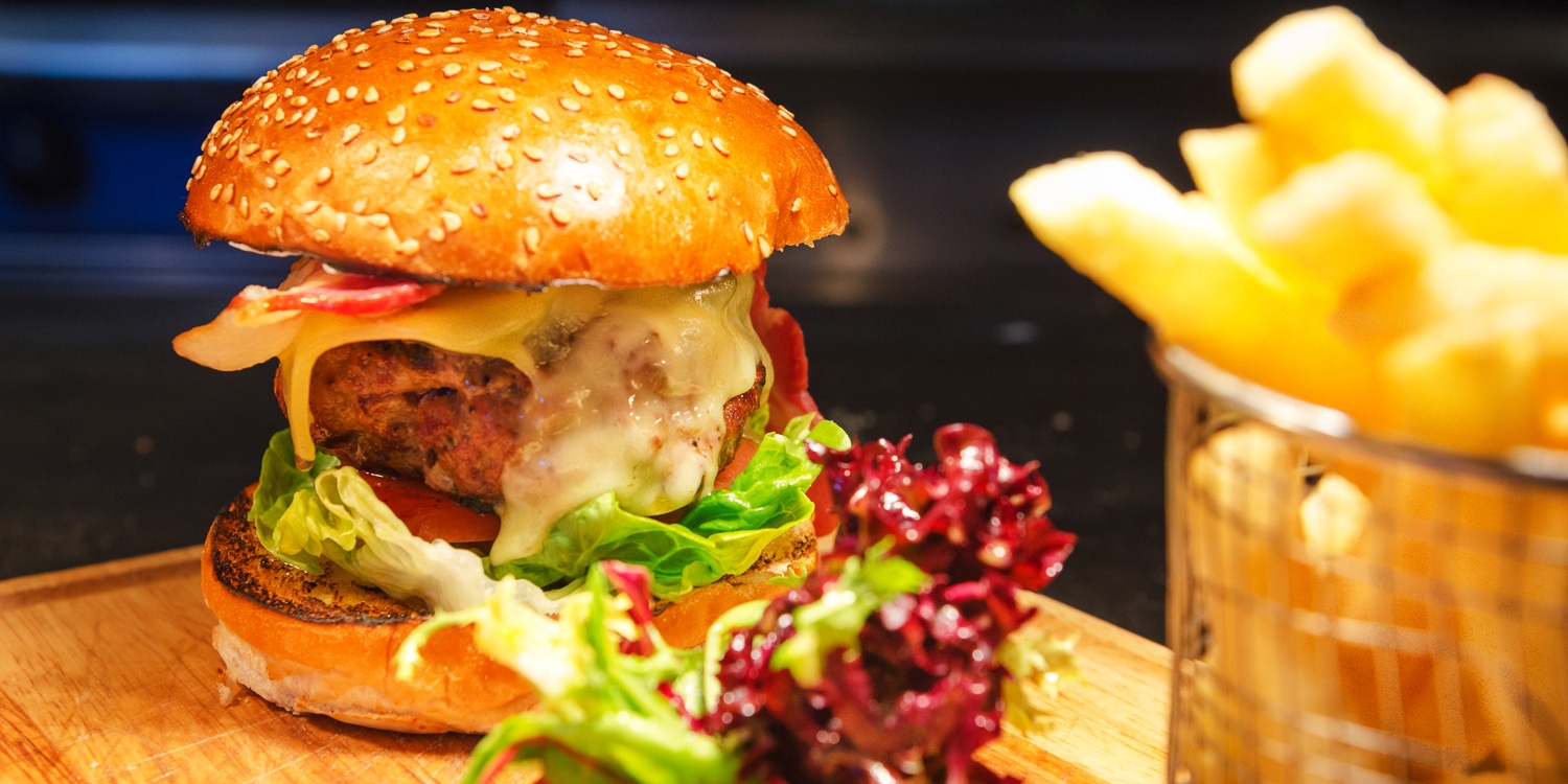 Meal for 2 at AA-Rosette-awarded pub near Bath Meal for 2 at AA-Rosette-awarded pub near Bath