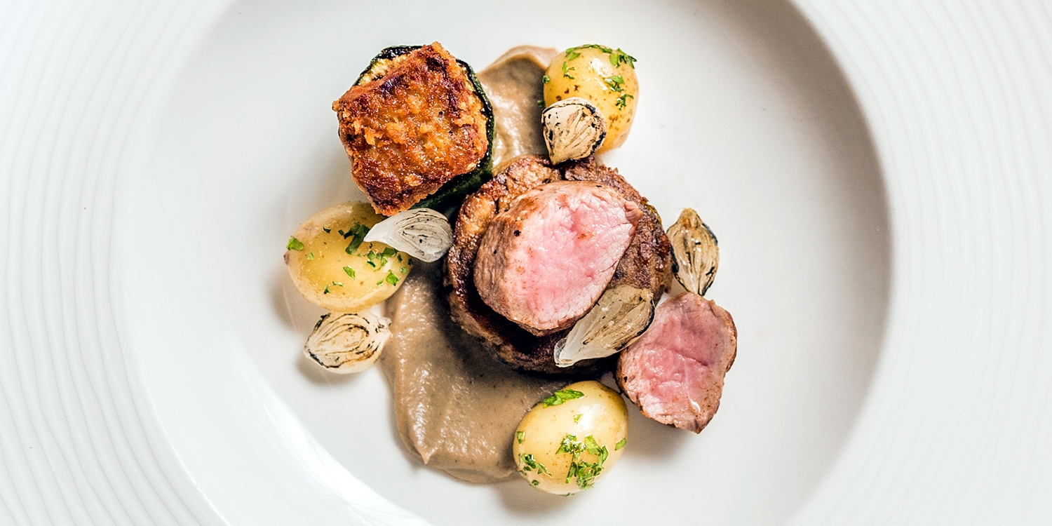 5-course tasting-menu meal & bubbly for 2 in Lancs 5-course tasting-menu meal & bubbly for 2 in Lancs
