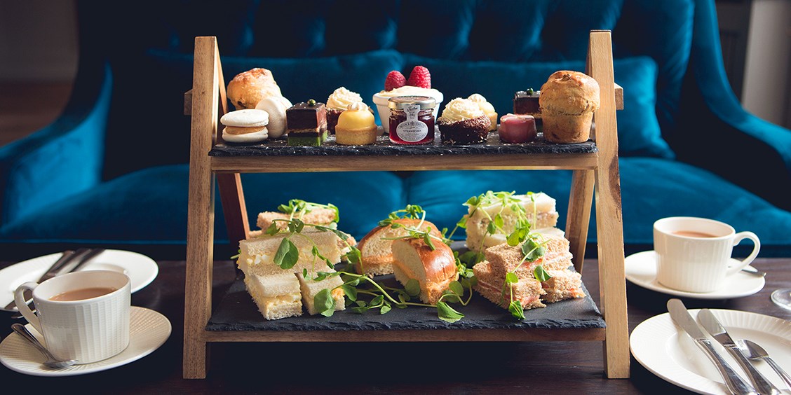 Afternoon tea & bubbly for 2 in Chester city centre Afternoon tea & bubbly for 2 in Chester city centre