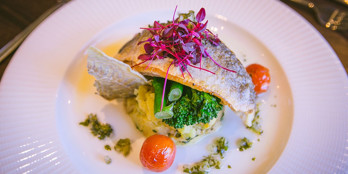 Chester city centre: 3-course lunch or dinner for 2 Chester city centre: 3-course lunch or dinner for 2