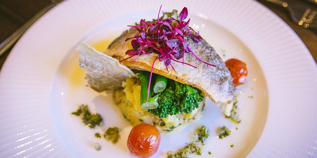 Chester city centre: 3-course lunch or dinner for 2 Chester city centre: 3-course lunch or dinner for 2