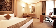 £109 -- Kensington Stay inc Breakfast, up to 45% Off