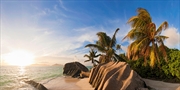 1795 € -- Seychellen: 2 Wochen auf 3 Inseln &amp; Flug, -500 €