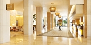 $235 -- Iconic Beverly Hills Hotel incl. Weekends, Reg. $295
