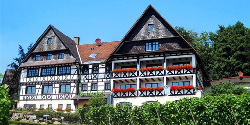 Leicht erhöht thront das Hotel über dem schönsten Ort Deutschlands