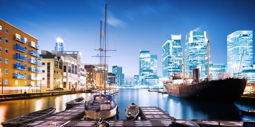 £79 -- 'Stylish' London Docklands Hotel w/Extras, 58% Off