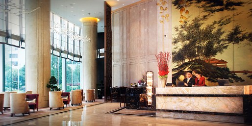 ¥988 -- 5 折!新开业福州世茂洲际酒店 1 晚行政房 享双早+铁板烧自助晚餐 | Travelzoo Local Deals