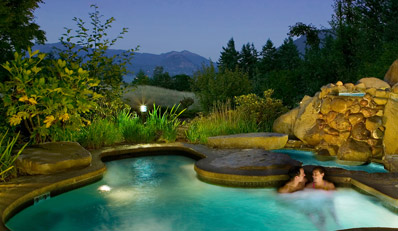 $149 - Romantic 4-Star Columbia River Escape (Reg. $279)