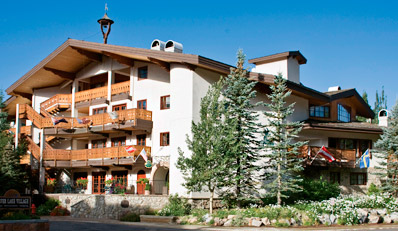 $289 - Park City: Luxe 2-Night Escape w/$130 Dinner for 2