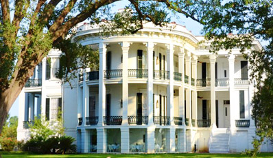 $169 - Louisiana: 4-Star Antebellum Mansion Escape w/Dinner