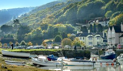 £39 -- Top-Rated Seafood Dinner & Bubbly for 2, Reg £83 