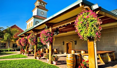San Diego: $199 -- Temecula 4-Star Winery Escape into Summer, Reg. $374