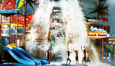 219 $ -- Niagara en été : hôtel + parc aquatique pour 4