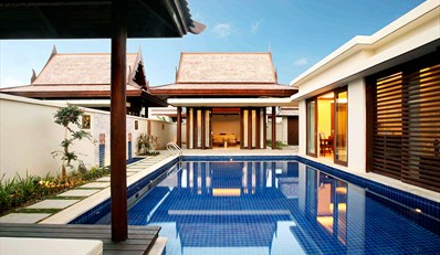 $2,799 起 -- 夏日歎千五呎私人泳池 Villa！海南島五星Pullman四天團 連港龍機票、六餐盛宴及景點門票