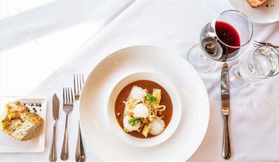 $59 -- 'Extraordinary' Opus: Fine Dining for 2, Reg. $116
