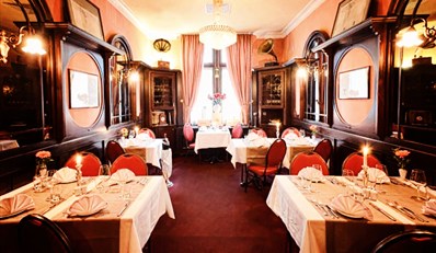 49 € -- Frühlingsmenü für 2 in Westend-Villa, statt 122 €