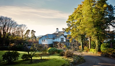 £159 -- Lake District Escape w/Meals &amp; Prosecco Cream Tea