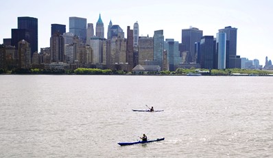 $45 -- Evening Kayak Tour &amp; Beer at The Frying Pan, Reg. $87