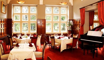 £69 -- Award-Winning Chefs: 7-Course Dinner for 2, Reg £138