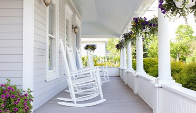 $99 -- Long Island Retreat w/Wine Tasting, 60% Off
