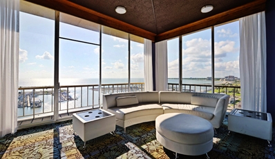 $69 -- Corpus Christi Waterfront Hotel w/Rooftop Cocktails