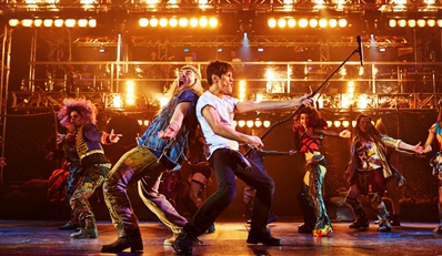 £21 -- 'We Will Rock You' Anniversary Arena Show, Reg £32