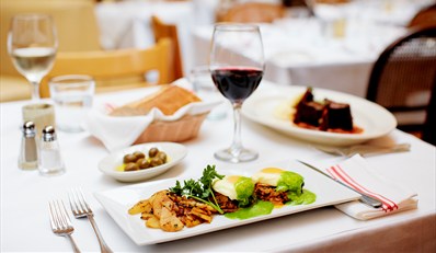 $29 -- Williamsburg Brunch for 2 incl. 4 Cocktails, Reg. $70
