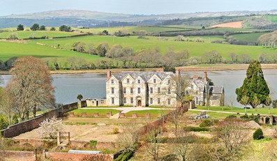 Historic Dartmoor Manor Escape