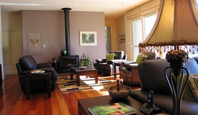 $165 -- NSW Southern Highlands Estate w/Breakfast, 37% Off