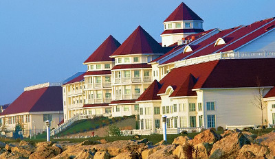 $99 - Wisconsin Lakeside Resort with Room Upgrade, 50% Off