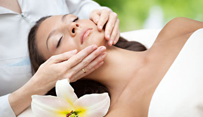 £29 -- Pamper Day inc Decléor Facial in Ayrshire, Reg £56