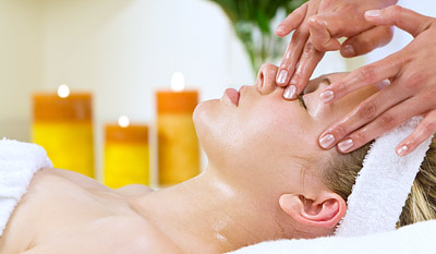 £20 -- Edinburgh: Relaxing 60-Minute Facial, Reg £42