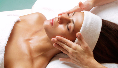 $45 - Celeb Favorite Boutique Spa: Luxe Facial, Reg. $90