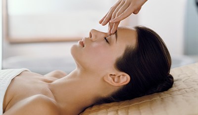 $99 -- Mohegan Sun Spa &amp; Pool Day w/Any Services up to $200