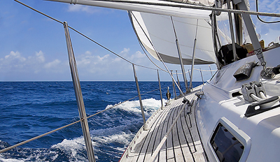 £99 -- Summer Day Trip on Yacht inc Lunch & Bubbly, Reg £199