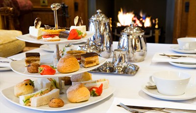 £19 -- Afternoon Tea &amp; Swim for 2 at Lakeside Hotel, Reg £43